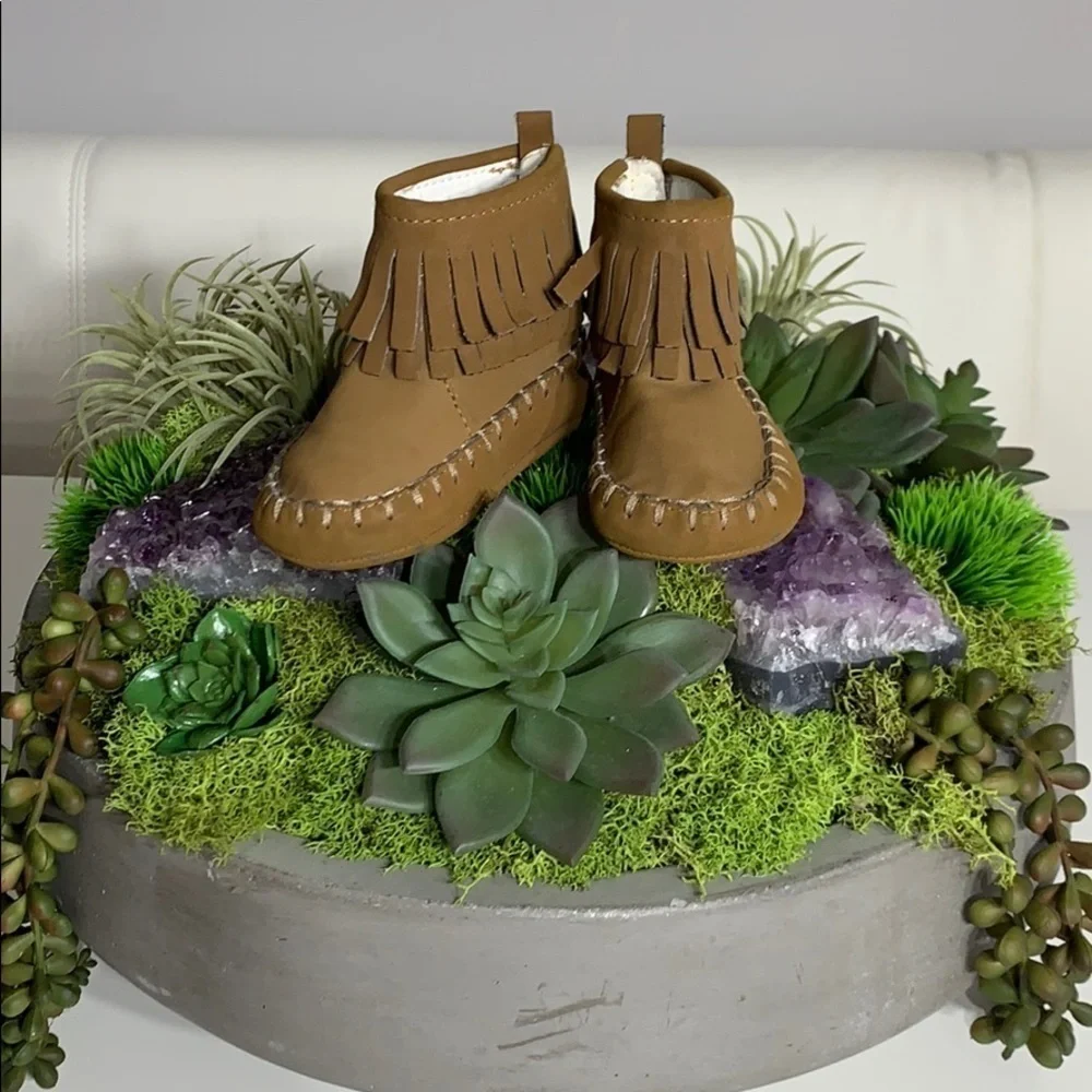 Old navy boho fringe High top faux suede boots tan 6-12 months